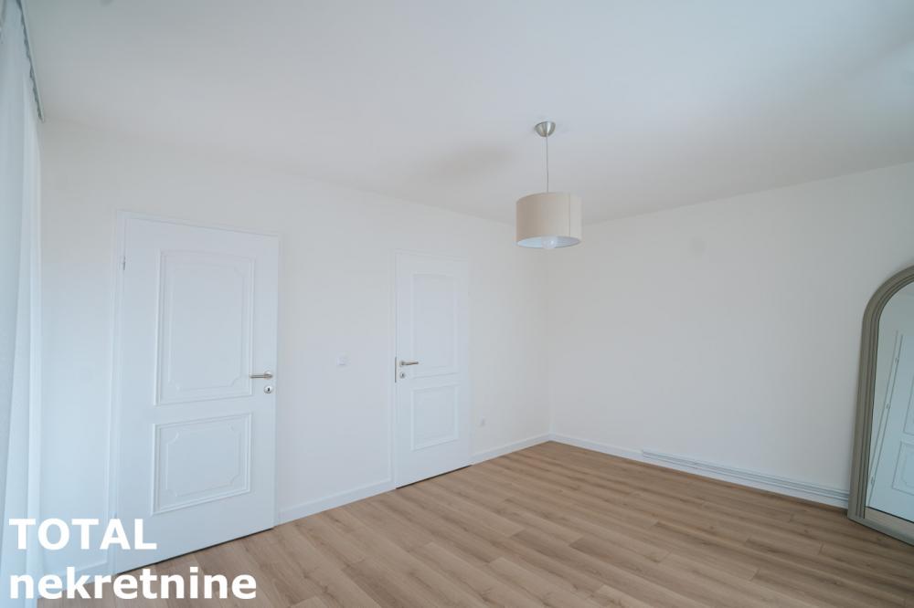 Slika 3 - Stan,PETROVARADIN,BLOK VILA,kv: 74.00, € 145000, ID: 1102554