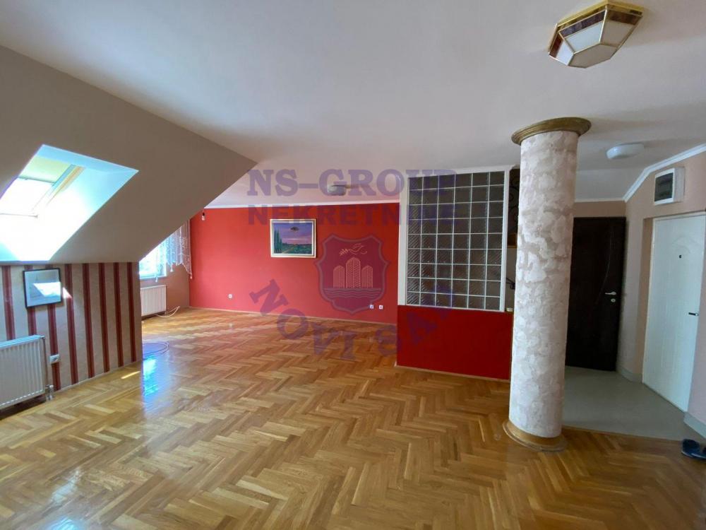 Slika 0 - š:568751 Trosoban stan Sajam