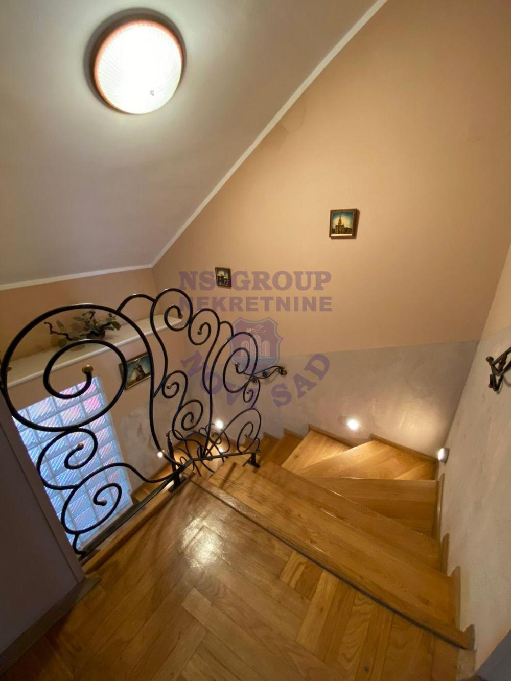 Slika 5 - š:568751 Trosoban stan Sajam