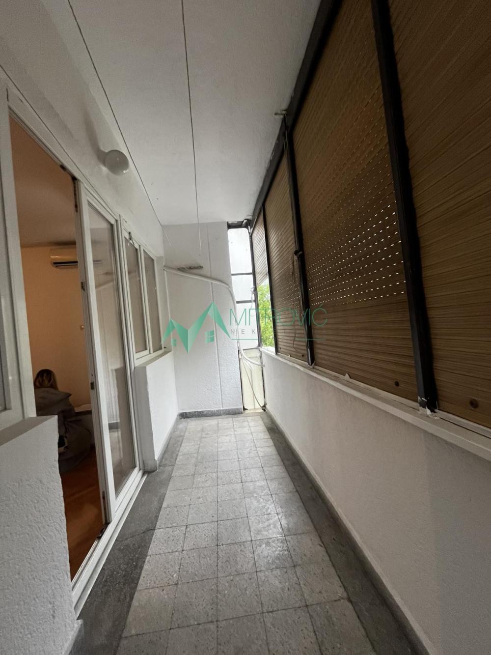 Slika 2 - Novi Sad, Rotkvarija - dvosoban stan 