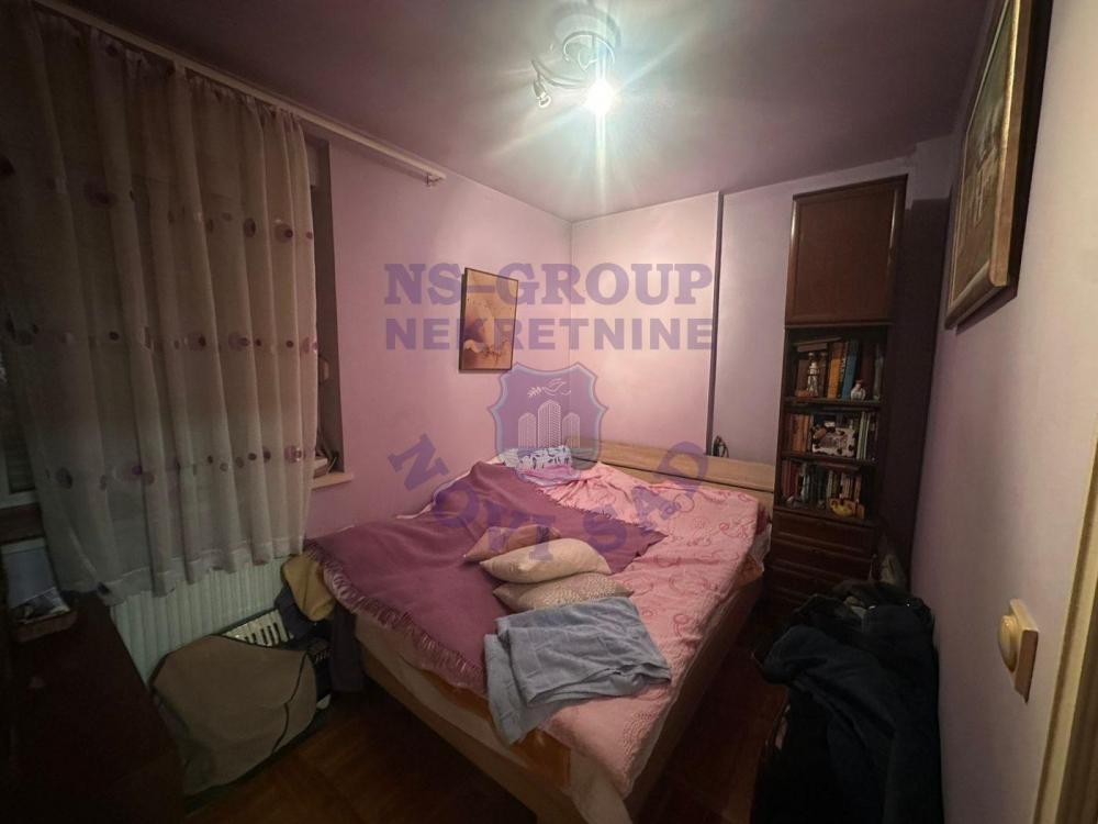 Slika 3 - Troiposoban, 80m2, Bulevar oslobođenja Novi Sad, sa terasom, ima lift
