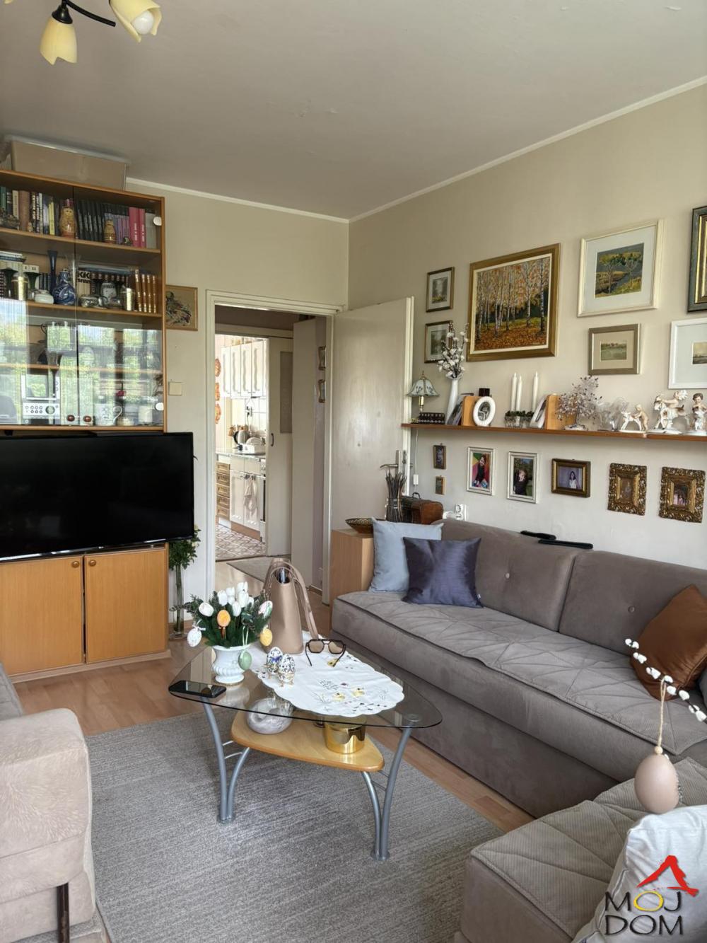 Slika 4 - Stan,NOVI SAD,STANICA,kv: 57, € 144200, ID: 1032170
