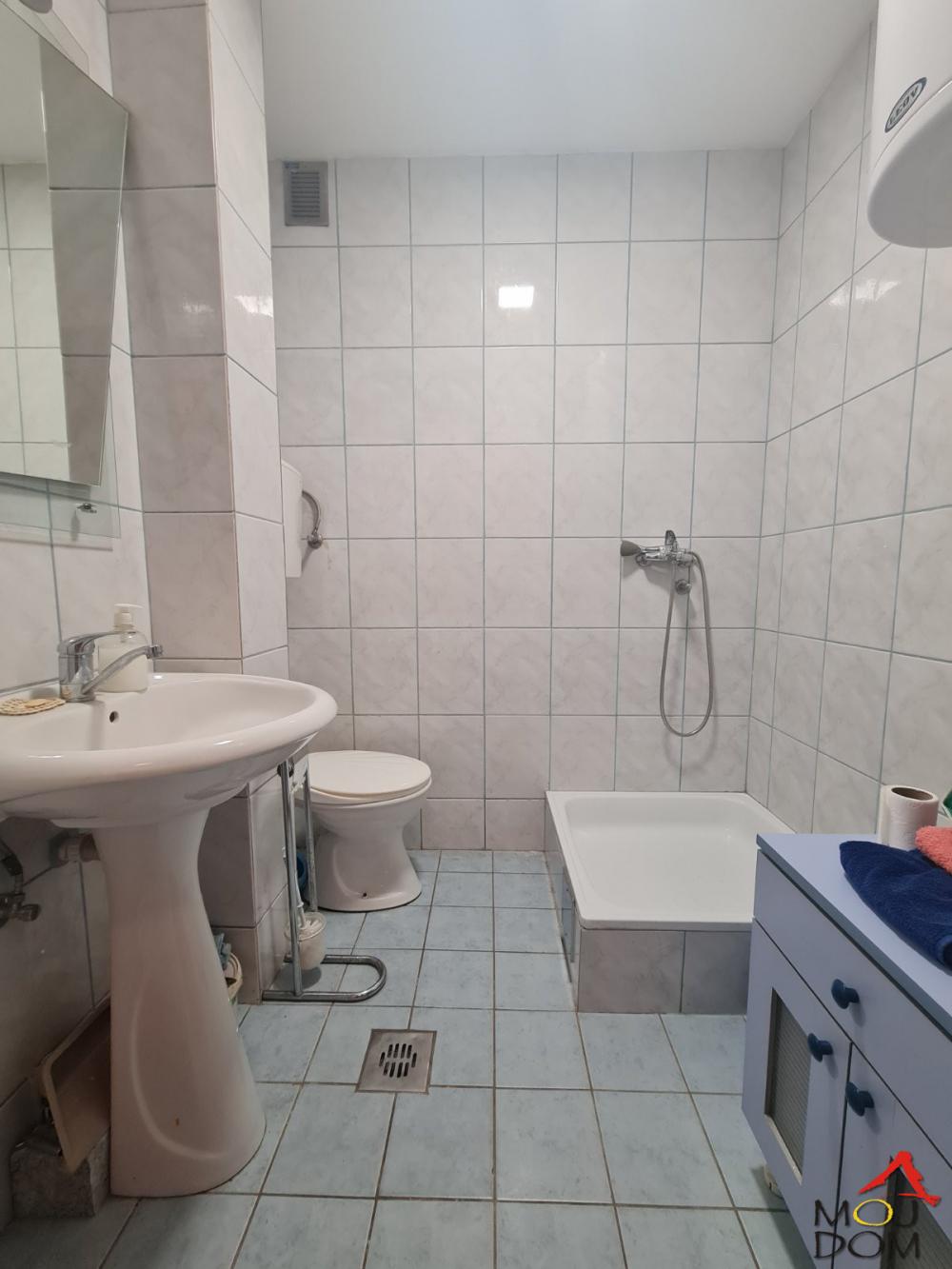 Slika 5 - Stan,NOVI SAD,PODBARA,kv: 31, € 98950, ID: 1032163