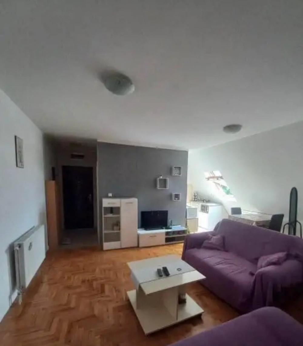 Slika 1 - Stan,NOVI SAD,TELEP,kv: 27.00, € 75000, ID: 1056232