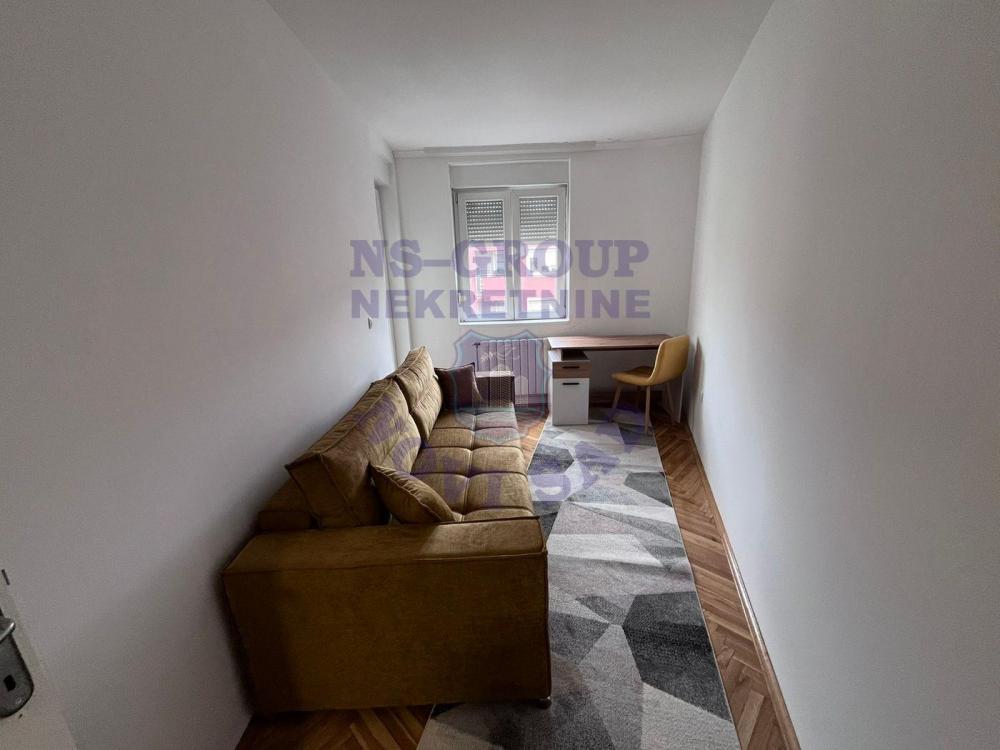 Slika 4 - Odlican trosoban stan na Grbavici 