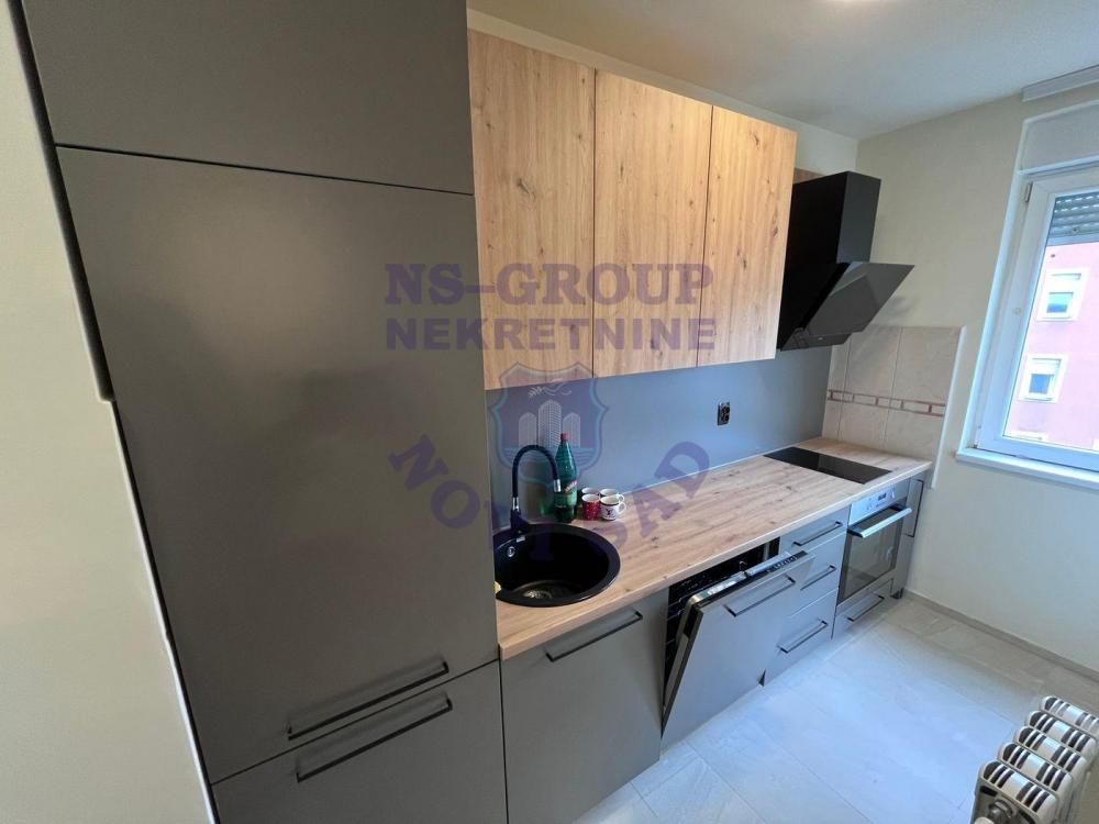 Slika 2 - Odlican trosoban stan na Grbavici 