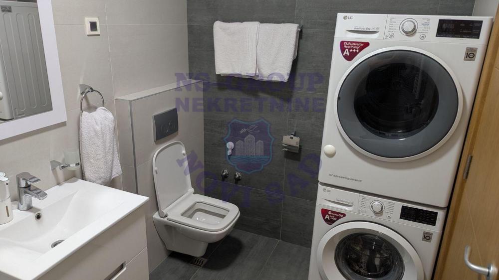 Slika 9 - Odličan trosoban stan na Novoj Detelinari!