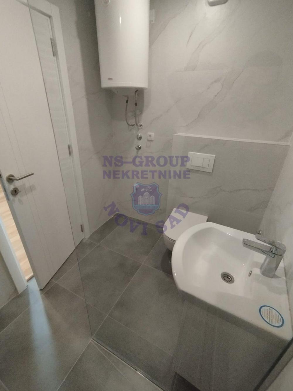 Slika 9 - Dvoiposoban, 58m2, Podbara Novi Sad, sa terasom, ima lift