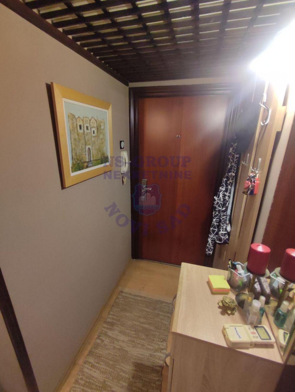 Slika 7 - Odlican dvosoban stan na Grbavici!