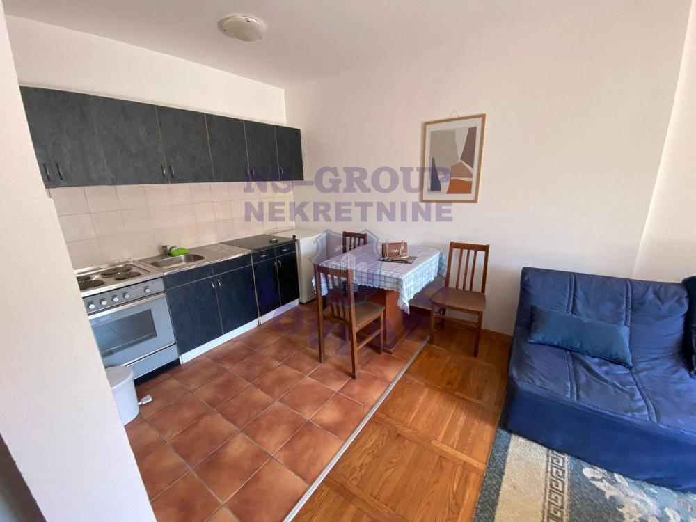Slika 2 - 568967-Garsonjera-28m2-Nova detelinara