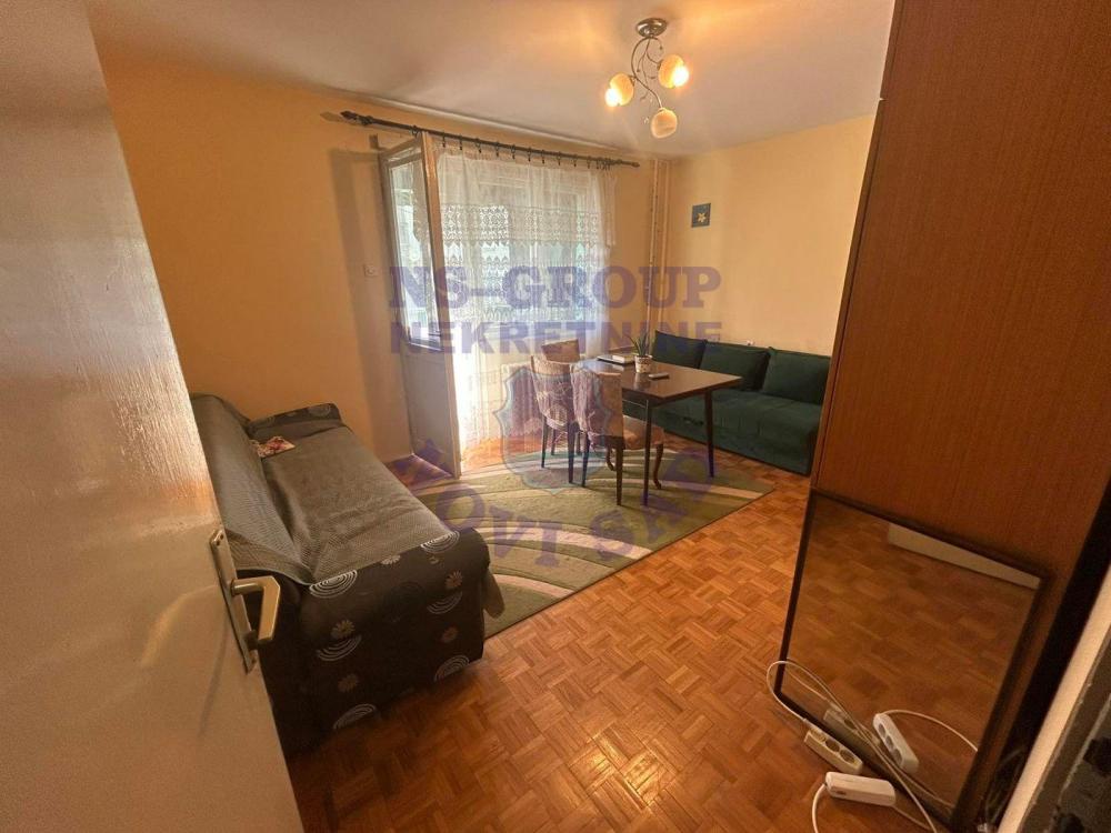 Slika 1 - Jednoiposoban stan na Železničkoj stanici 