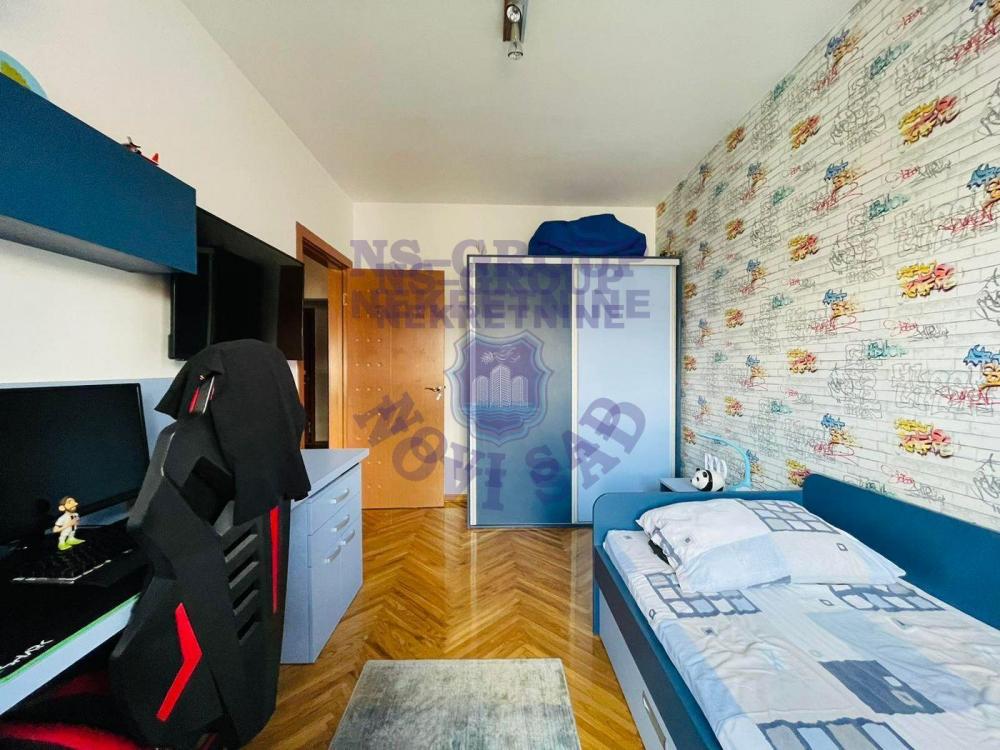 Slika 5 - Trosoban kompletno renoviran na Novom Naselju 