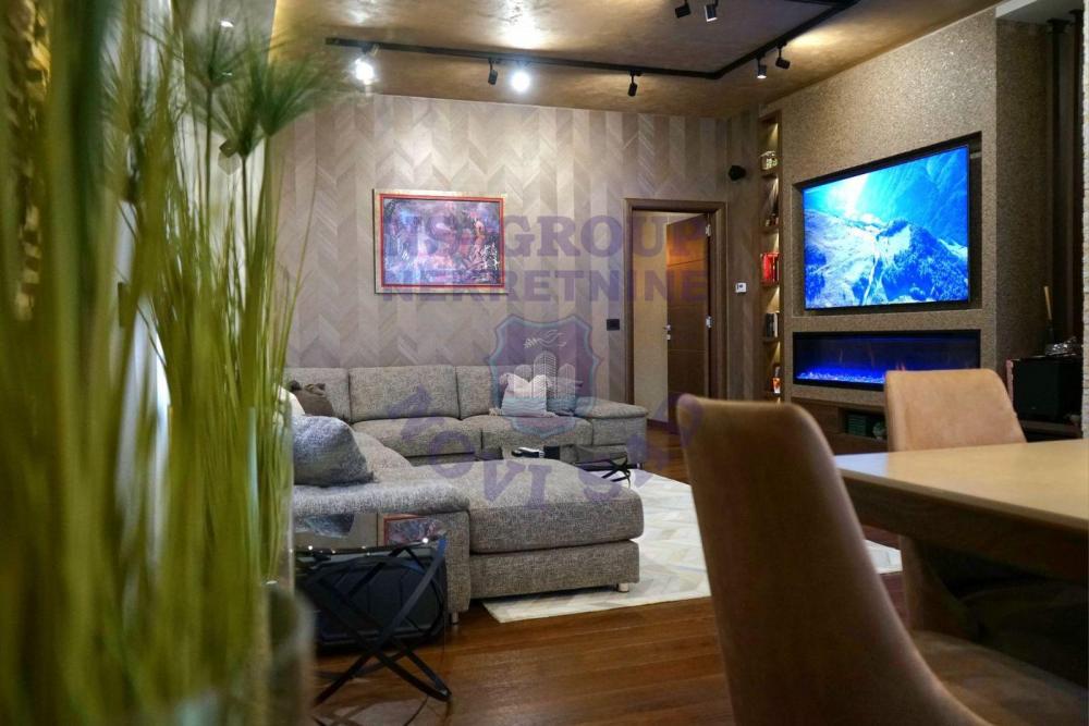 Slika 7 - Odličan trosoban stan na Novoj Detelinari!