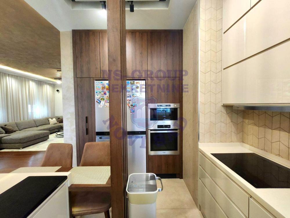 Slika 5 - Odličan trosoban stan na Novoj Detelinari!