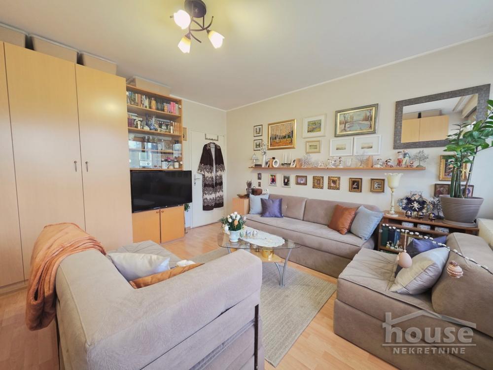 Glavna slika -Stan,NOVI SAD,BULEVAR,kv: 57.00, € 140000, ID: 1065717