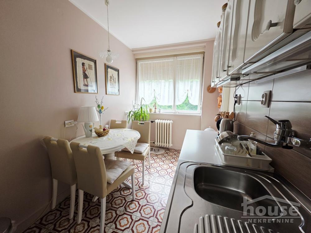 Slika 4 - Stan,NOVI SAD,BULEVAR,kv: 57.00, € 140000, ID: 1065717