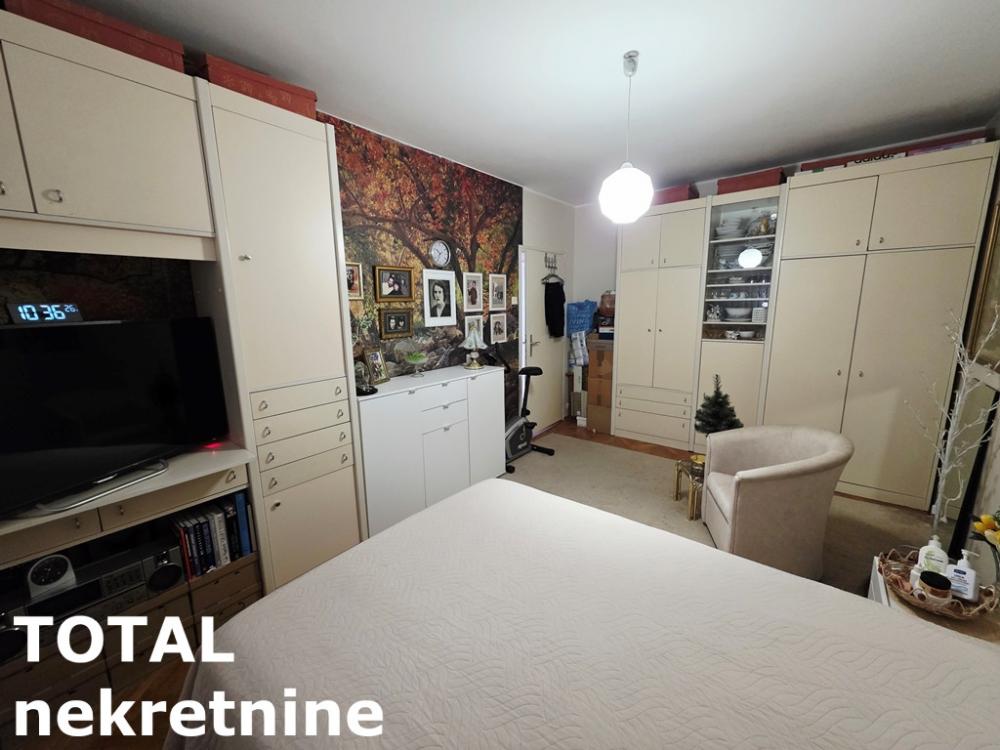 Slika 11 - Stan,NOVI SAD,ZELEZNICKA STANICA,kv: 57.00, € 140000, ID: 1102565