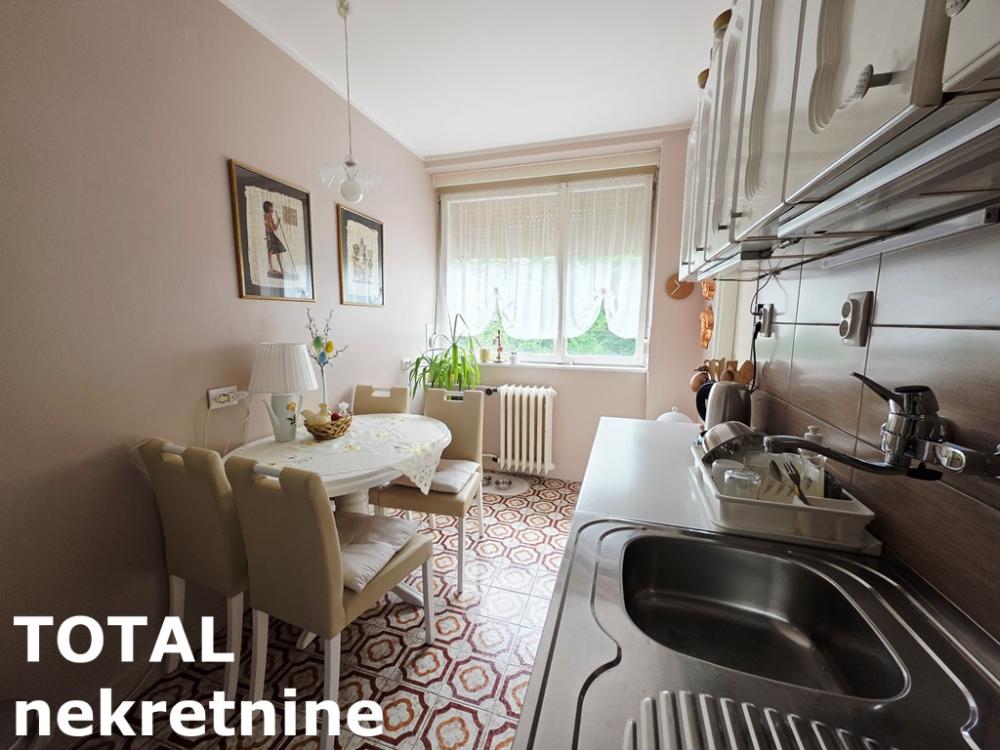 Slika 4 - Stan,NOVI SAD,ZELEZNICKA STANICA,kv: 57.00, € 140000, ID: 1102565