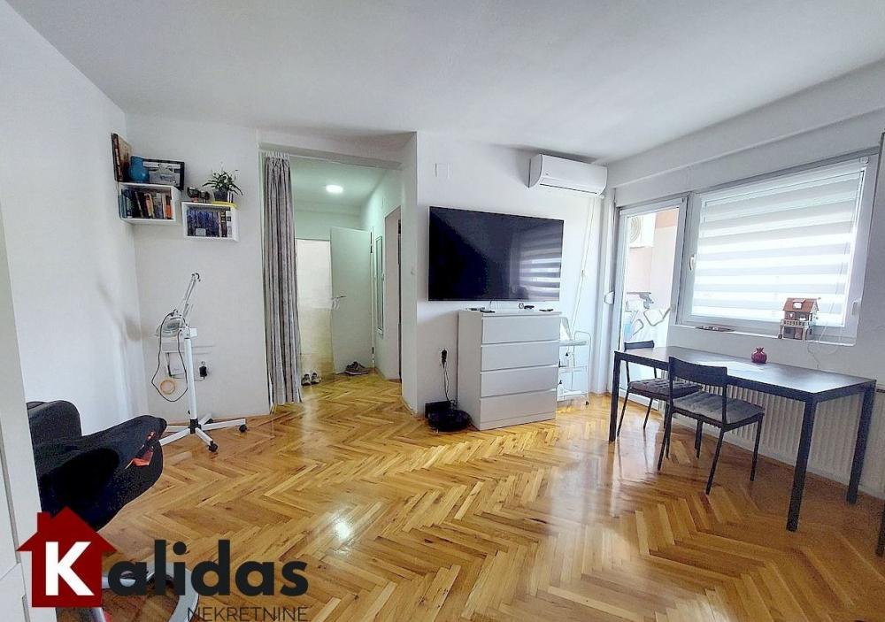 Slika 2 - Stan,NOVI SAD,TELEP,kv: 44, € 118450, ID: 1008733