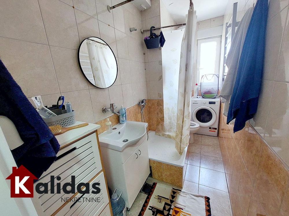 Slika 10 - Stan,NOVI SAD,TELEP,kv: 44, € 118450, ID: 1008733