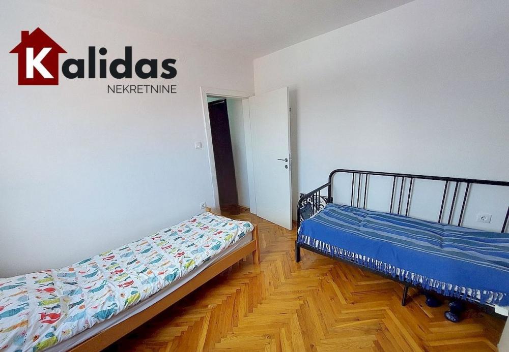 Slika 6 - Stan,NOVI SAD,TELEP,kv: 44, € 118450, ID: 1008733