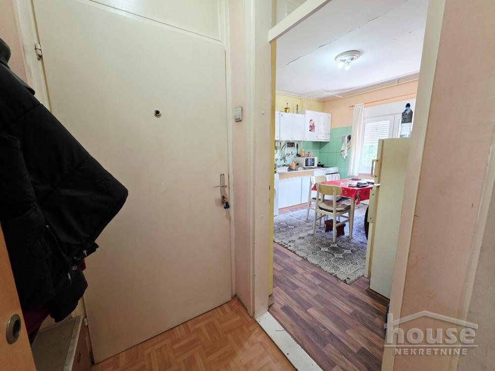 Slika 9 - Stan,NOVI SAD,SATELIT,kv: 50.00, € 110000, ID: 1065713