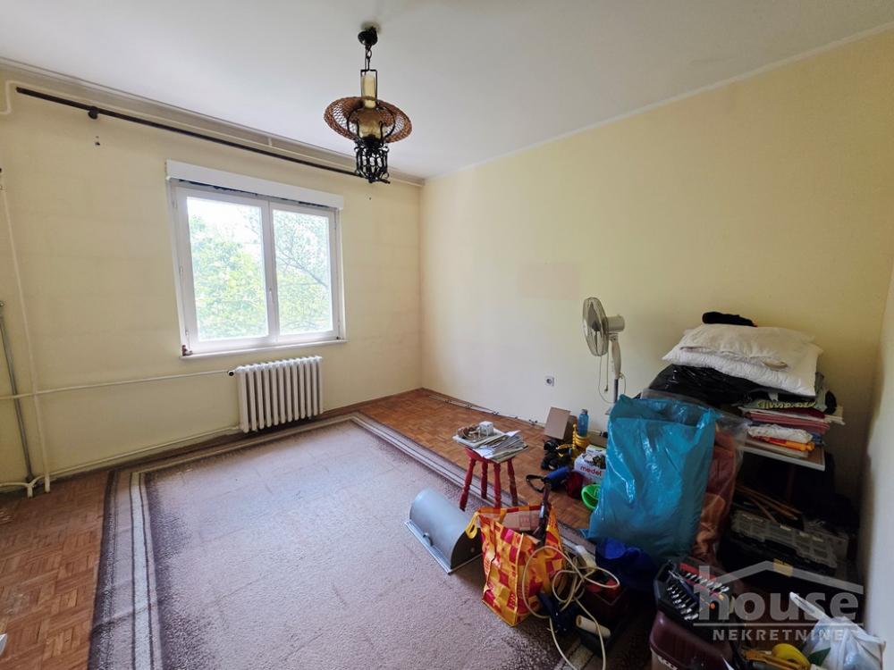 Slika 5 - Stan,NOVI SAD,SATELIT,kv: 50.00, € 110000, ID: 1065713