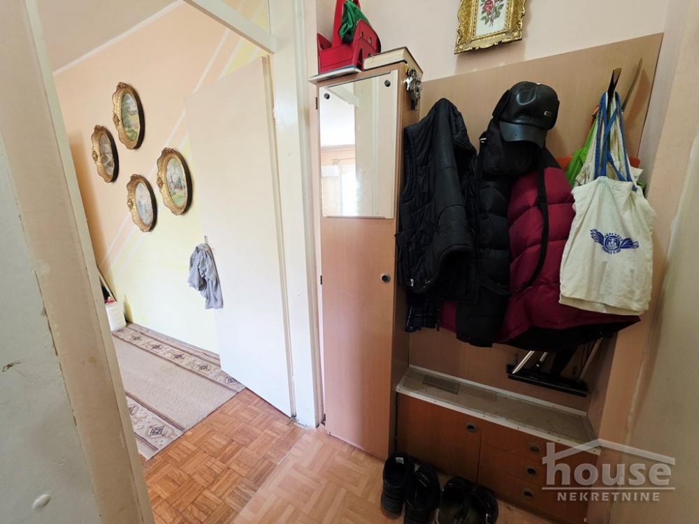 Slika 10 - Stan,NOVI SAD,SATELIT,kv: 50.00, € 110000, ID: 1065713