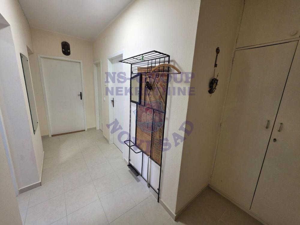 Slika 4 - Dvosoban, 55m2, Liman 2 Novi Sad, sa terasom, ima lift