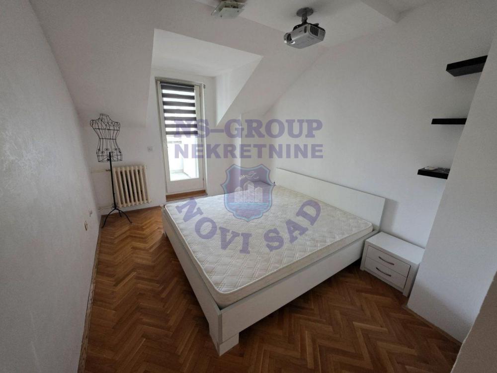 Slika 5 - Odličan duplex trosoban stan kod Bulevara Oslobođenja
