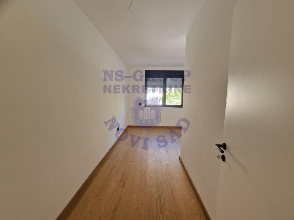 Slika 6 - 62m2 Grbavica! Dve spavaće sobe