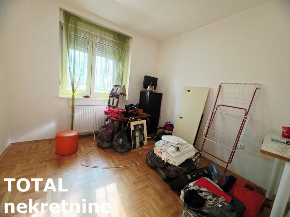 Slika 1 - Stan,NOVI SAD,TELEP,kv: 42.00, € 120000, ID: 1102445