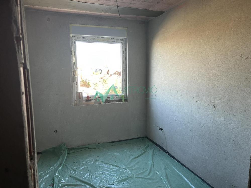 Slika 3 - Adice — Troiposoban stan  82m², novogradnja 