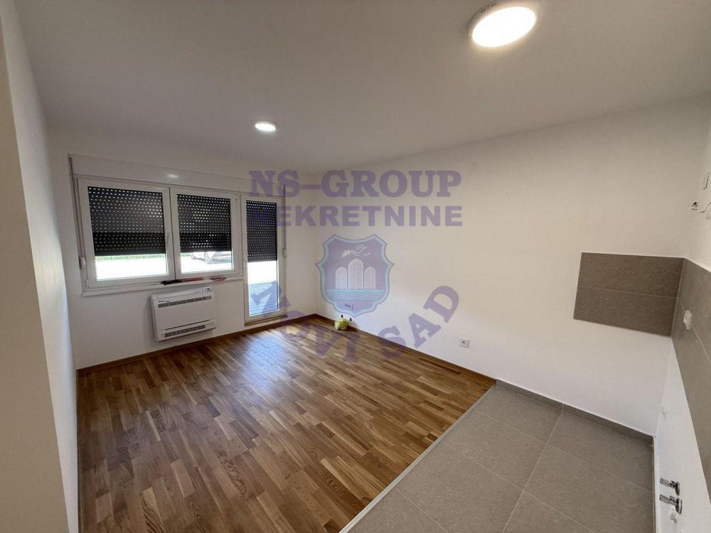 Glavna slika -Jednoiposoban stan u Veterniku