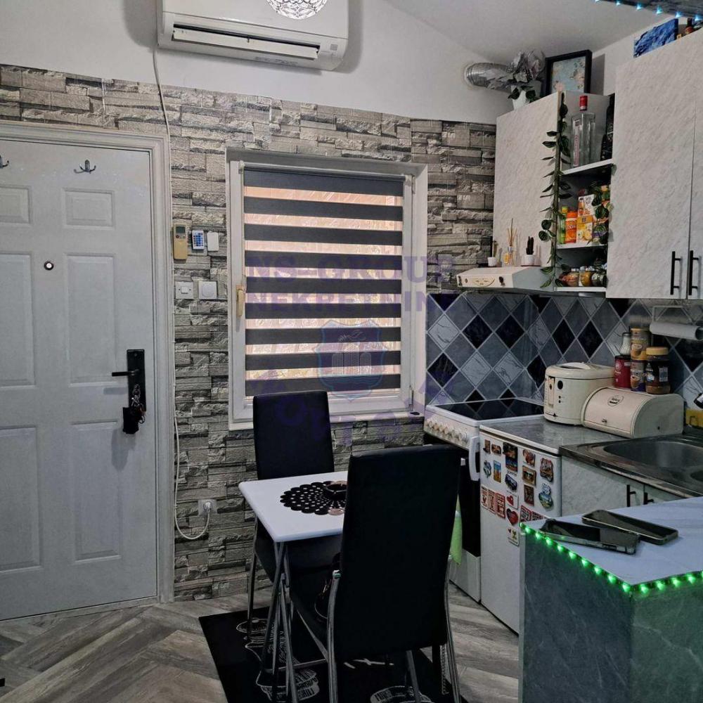 Slika 2 - Prodaja stana, 17m2, Nova Detelinara Novi Sad, sa terasom