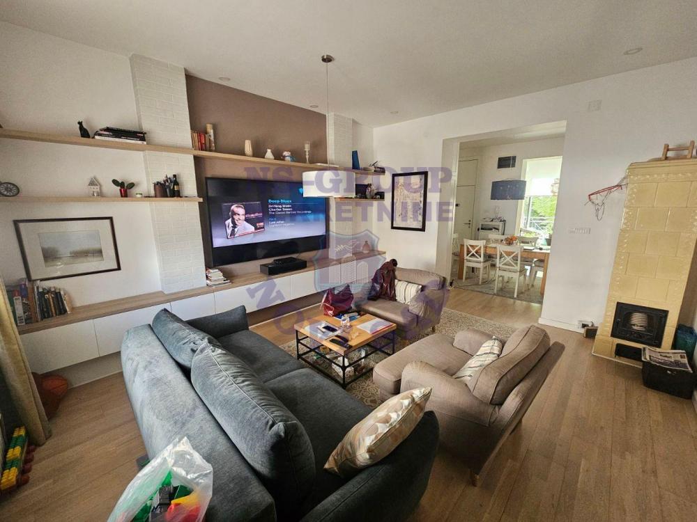 Slika 7 - Trosoban, 92m2, Novi Sad centar Novi Sad, sa terasom, sa garažom