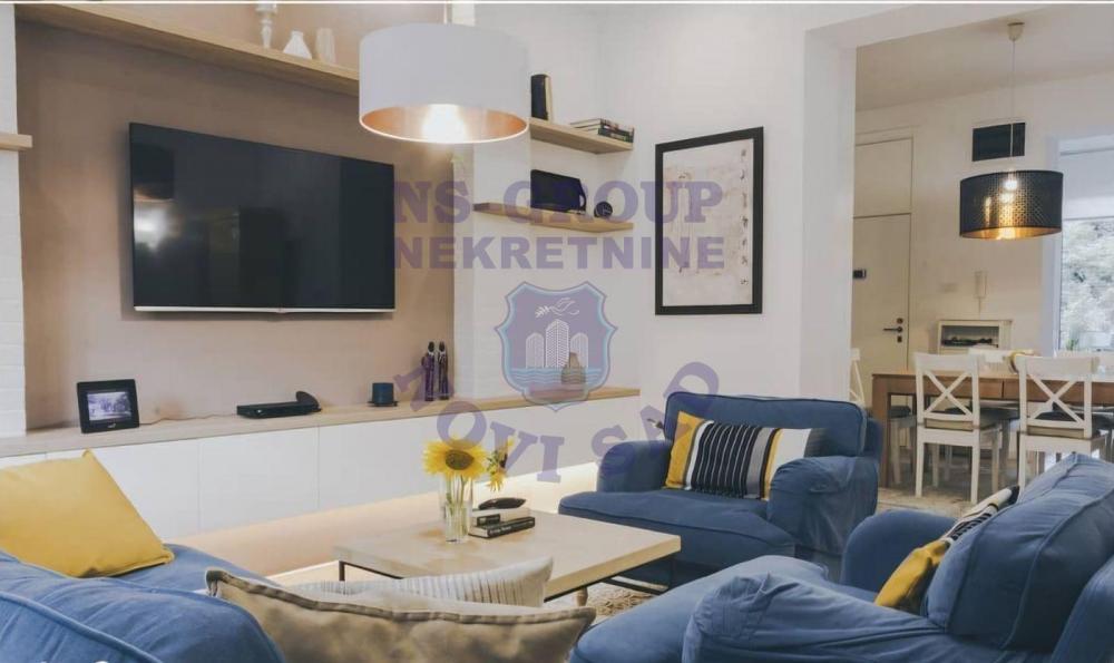 Glavna slika -Trosoban, 92m2, Novi Sad centar Novi Sad, sa terasom, sa garažom