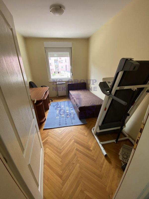 Slika 5 - Stan na Bulevaru! SPUSTENA CENA