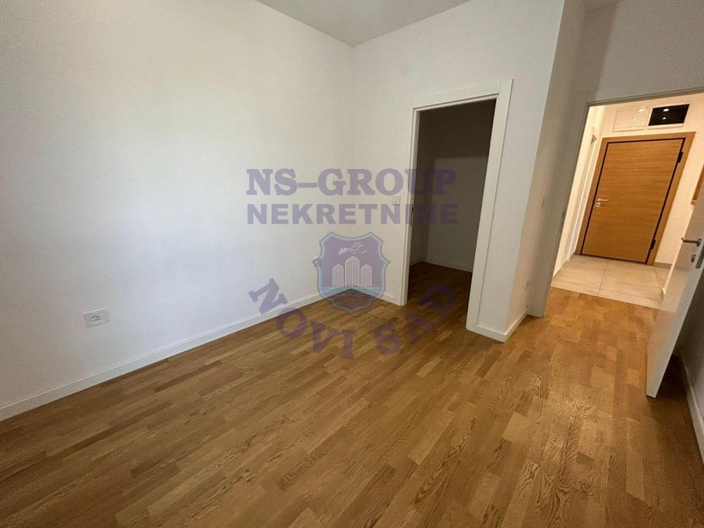 Slika 2 - Odlican dvosoban stan na Novom Naselju!