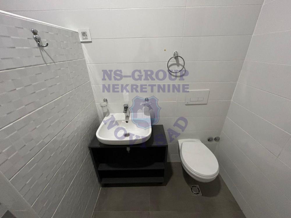 Slika 6 - Odlican dvosoban stan na Novom Naselju!