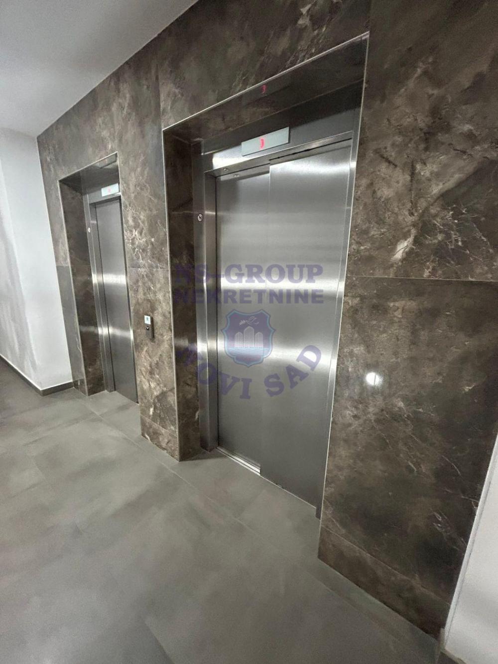 Slika 8 - Odlican dvosoban stan na Novom Naselju!