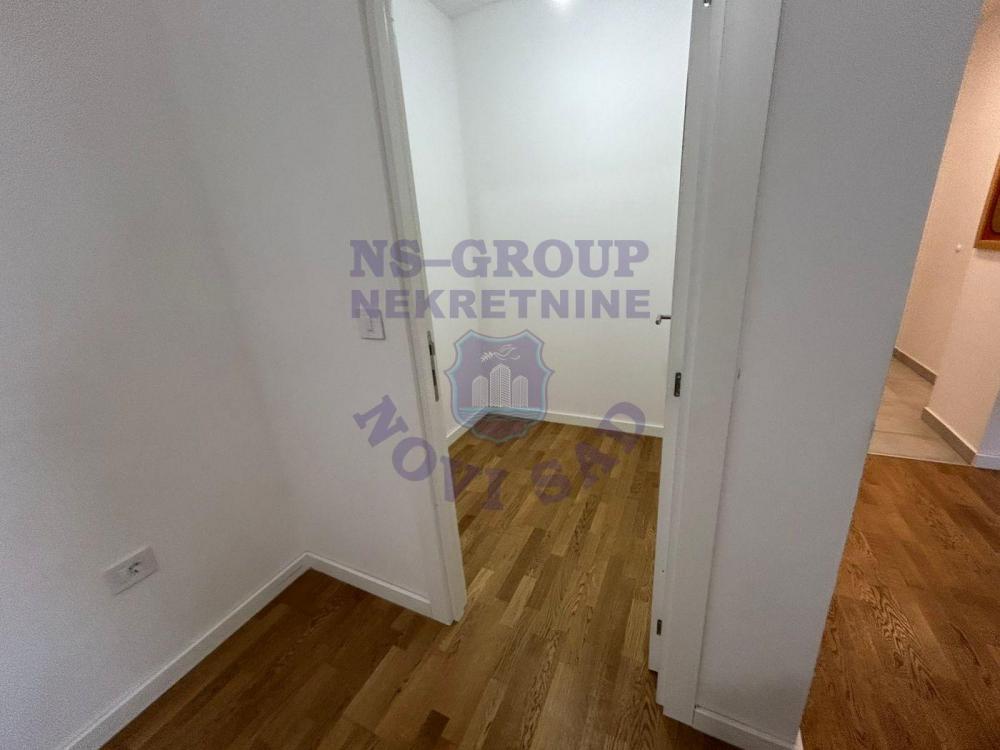 Slika 3 - Odlican dvosoban stan na Novom Naselju!