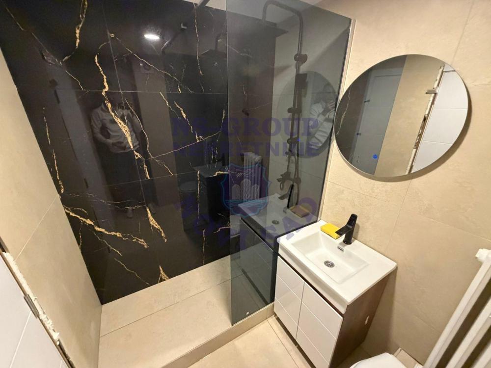 Slika 9 - Kompletno renoviran jednoiposoban stan u prelepom delu Novog Naselja