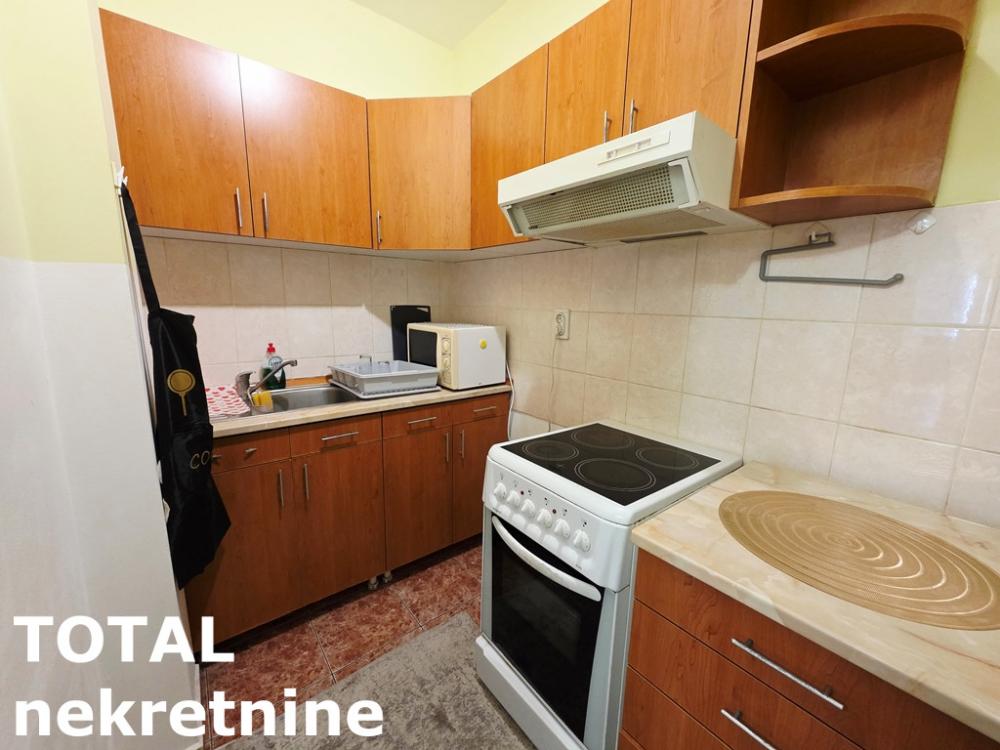 Slika 4 - Stan,NOVI SAD,GRBAVICA,kv: 54.00, € 160000, ID: 1102311