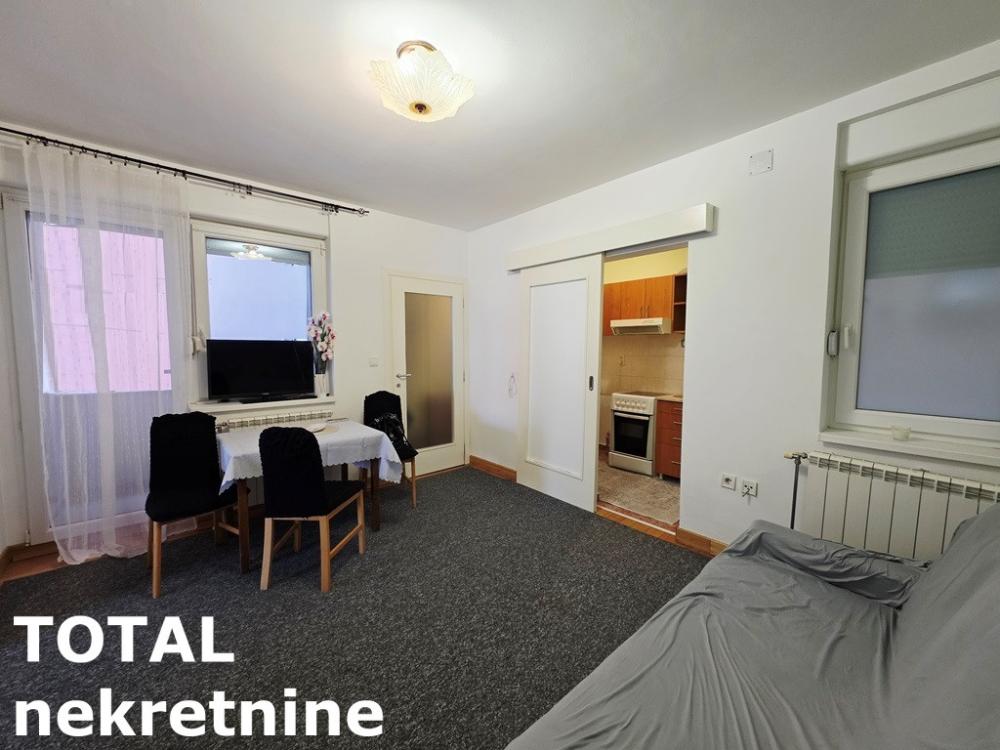 Slika 2 - Stan,NOVI SAD,GRBAVICA,kv: 54.00, € 160000, ID: 1102311