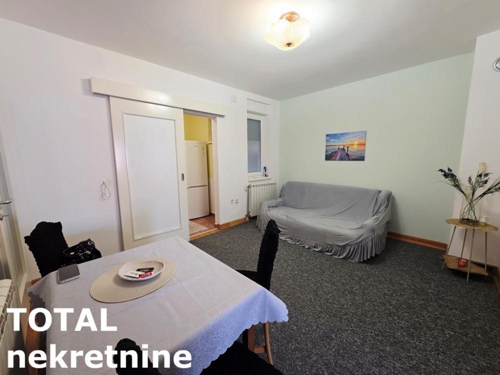 Slika 3 - Stan,NOVI SAD,GRBAVICA,kv: 54.00, € 160000, ID: 1102311