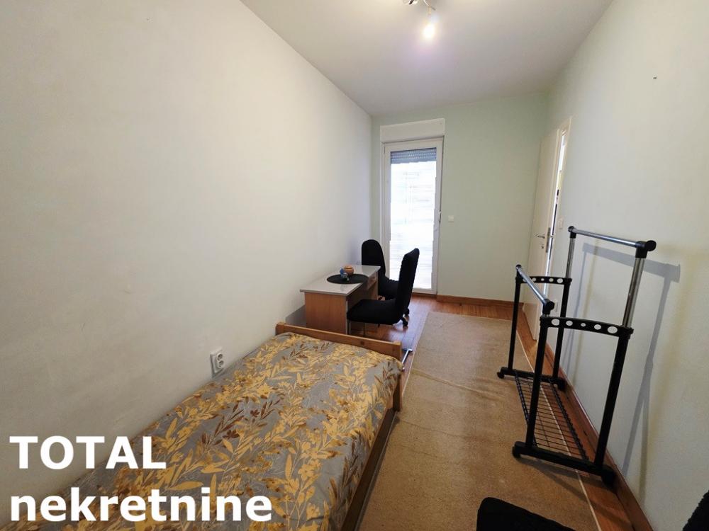 Slika 7 - Stan,NOVI SAD,GRBAVICA,kv: 54.00, € 160000, ID: 1102311