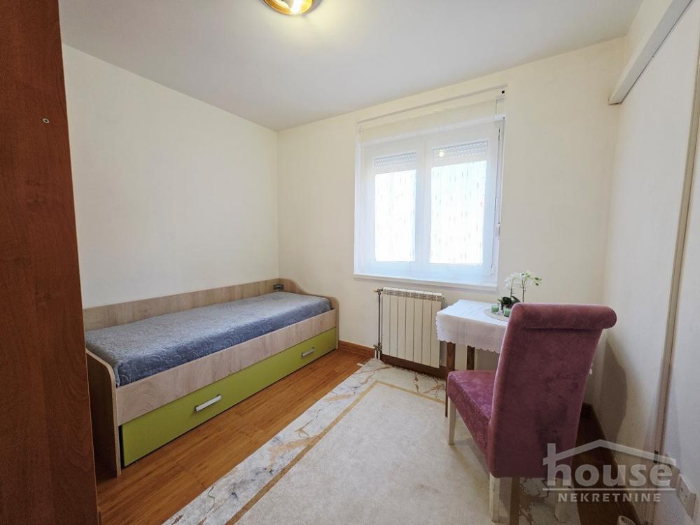 Slika 8 - Stan,NOVI SAD,GRBAVICA,kv: 54.00, € 160000, ID: 1065463