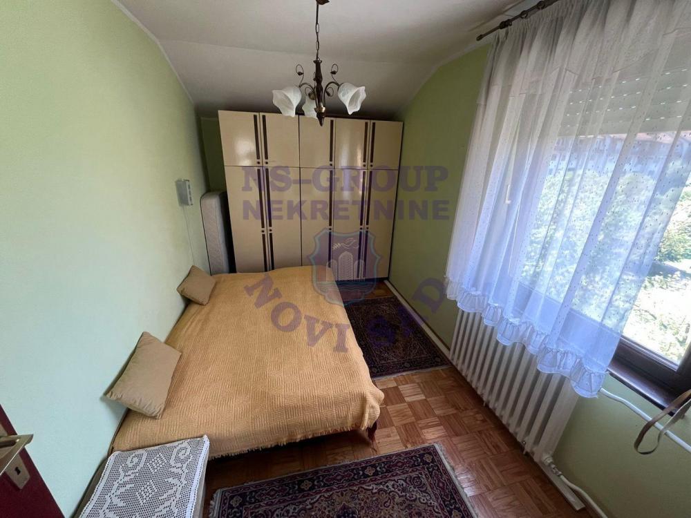 Slika 7 - Odlican trosoban stan na Novom Naselju 