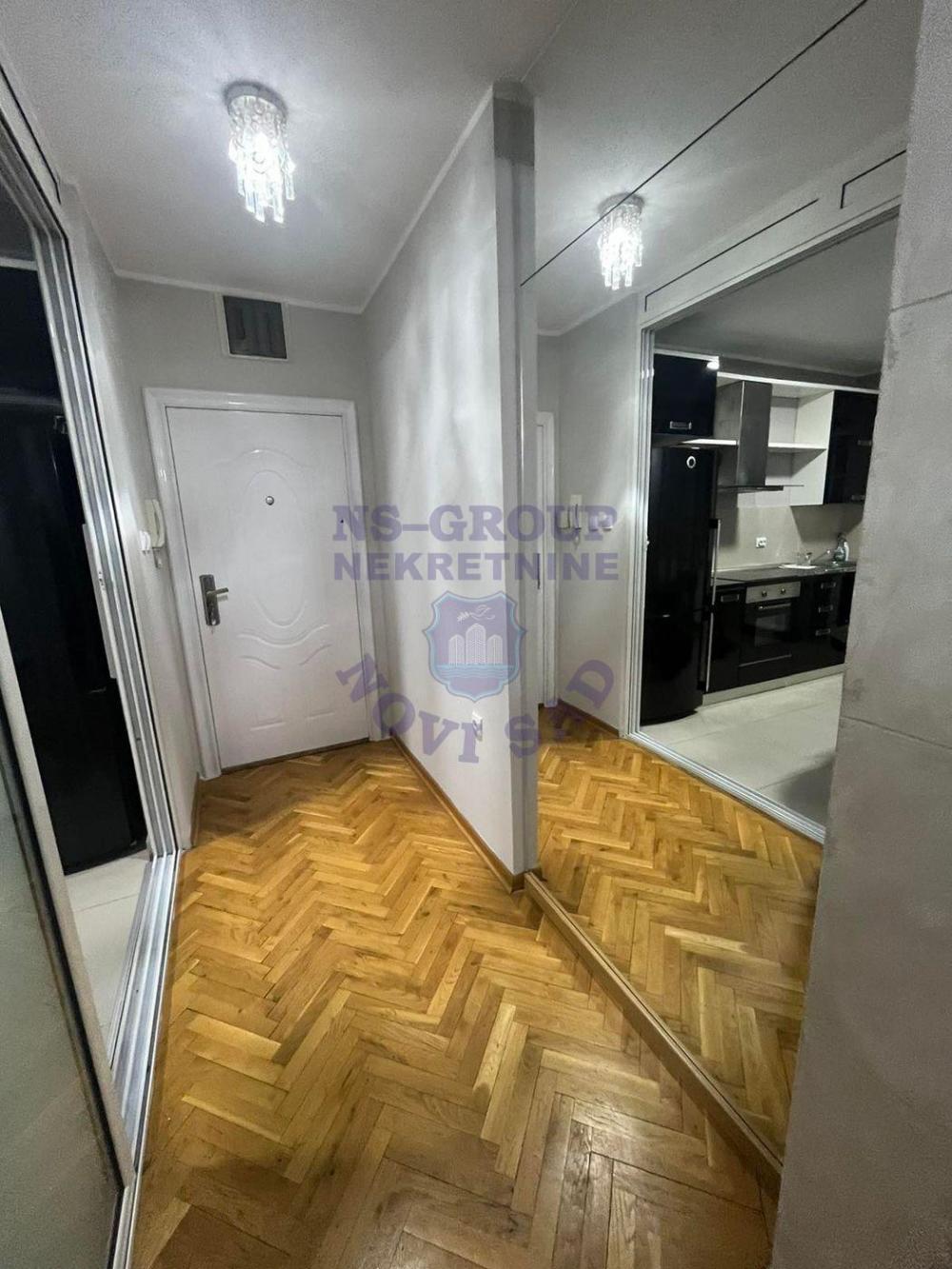 Slika 0 - Trosoban, 78m2, Kej žrtava racije Novi Sad